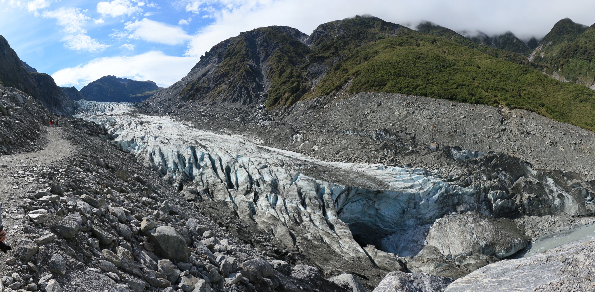 E48400_-_Lower_part_of_Fox_Glacier_with_glacier_mouth,_February_2013